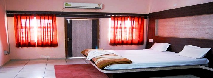 2359/Hotel Vishwakarma - Reengus 03.jpg